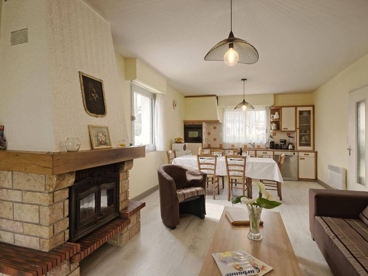 Holiday Home Le Clos Er Bert By Interhome 사르주 외부 사진